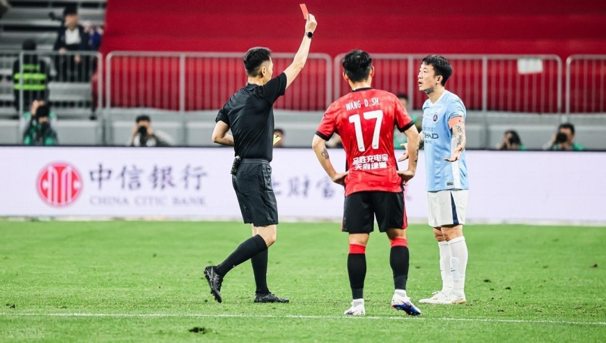 意外！姜至鹏红牌属于误判？权威结论来了，生日夜染红引发热议