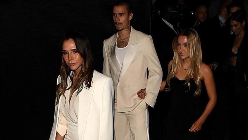 贝克汉姆14岁女儿小七挎3万的包，比父母节俭，不上学引争议