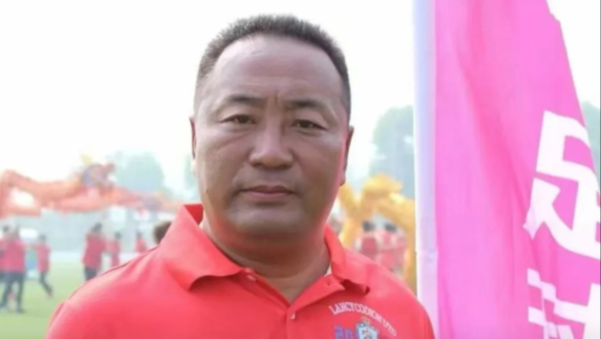 苏超榜首背后，那个差点倾家荡产的“李疯子”