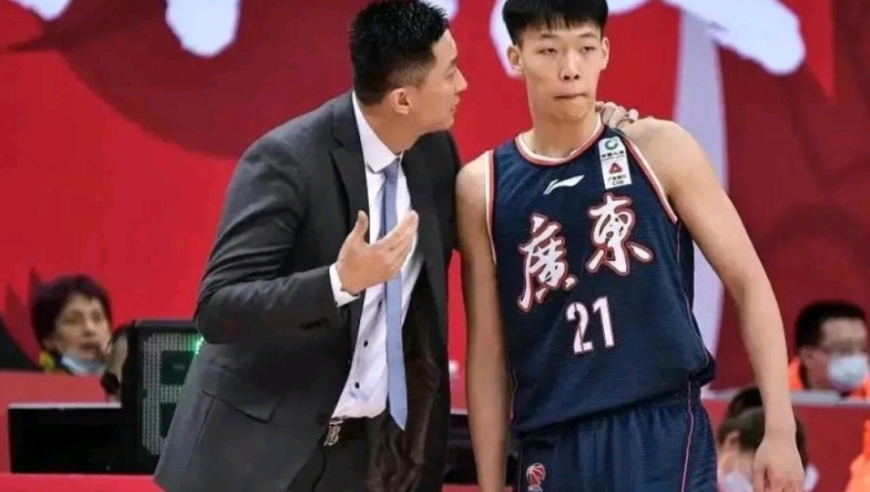 再砍22分！广东2米05争议锋线成功升级，新赛季或成杜锋麾下奇兵？