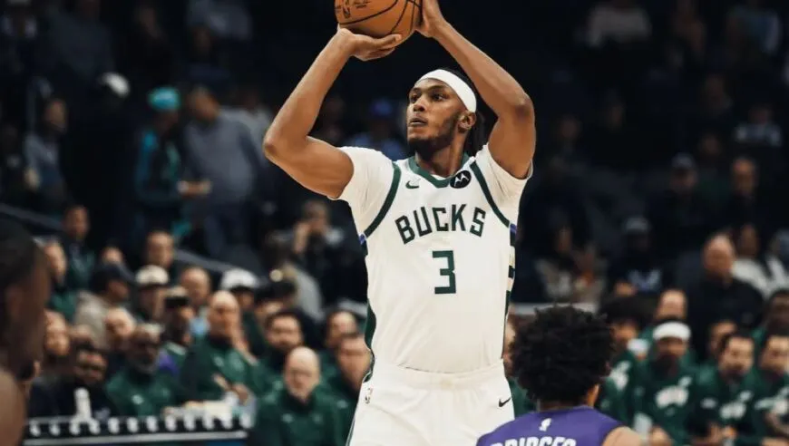 NBA常规赛：字母哥伤停！雄鹿最多落后22分输黄蜂 罗林斯25+5+6