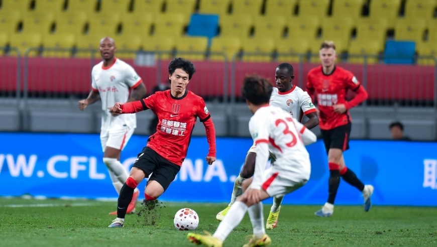 随着成都蓉城1-0，河南2-1，上海海港4-1，中超最新积分榜出炉