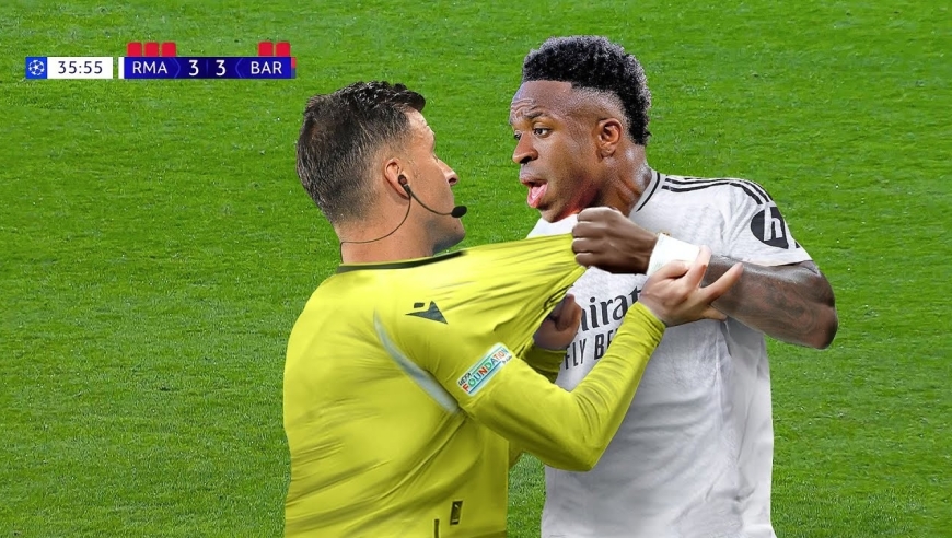 踢急眼了？盘点球员与主裁判的冲突 那可是真踢人啊！