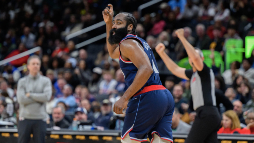 回看莱昂纳德错失绝杀！哈登空砍29+7+8 关键3分险助快船翻盘