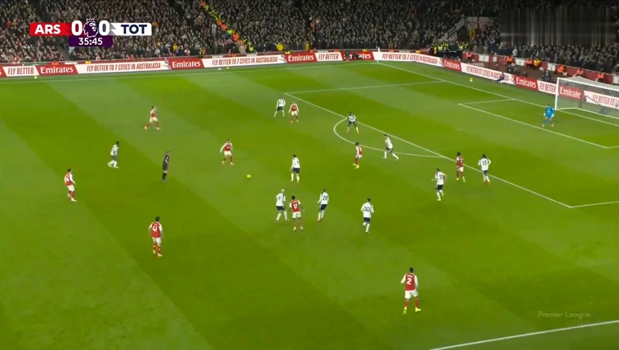 太帅了！慢镜还原埃泽华丽帽子戏法，阿森纳4-1热刺