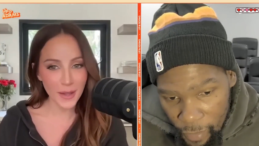 实力单身，看钢铁直男杜兰特是怎么跟女神聊天的，那叫一个尴尬！