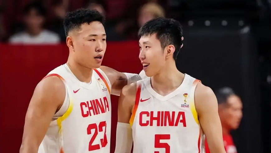 央视直播关键战！男篮对阵中国台北队，沿用原12人阵容，裁判名单出炉