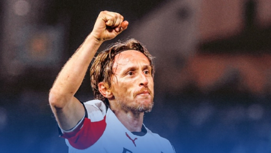 太刺激！慢镜还原莫德里奇连过4人逆天一条龙绝杀，AC米兰2-1比萨