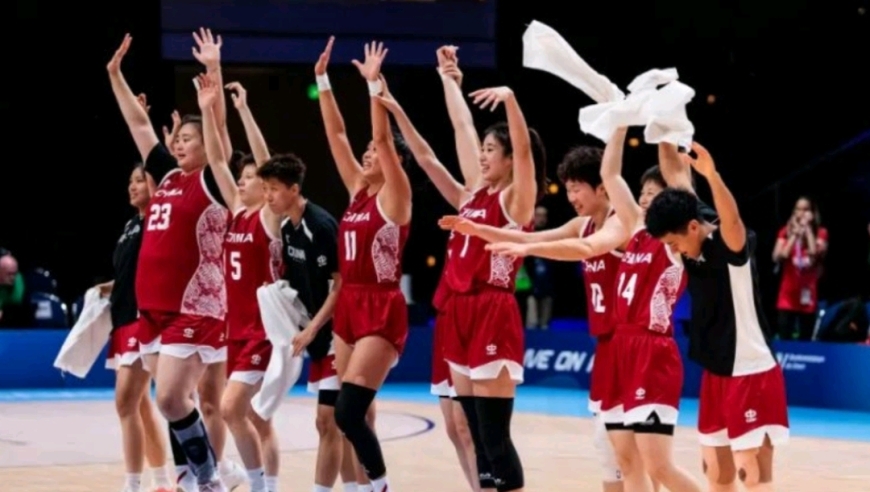 女篮大运夺冠却遭质疑？中国队登顶含金量：美国并非杂牌军！