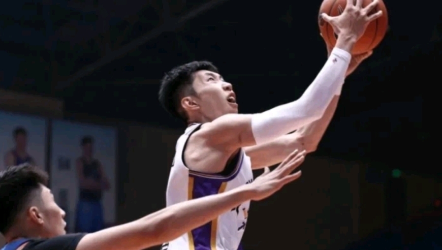 CBA疯狂一夜！两场大逆转，一场35分狂胜，前总冠军12连败创尴尬纪录