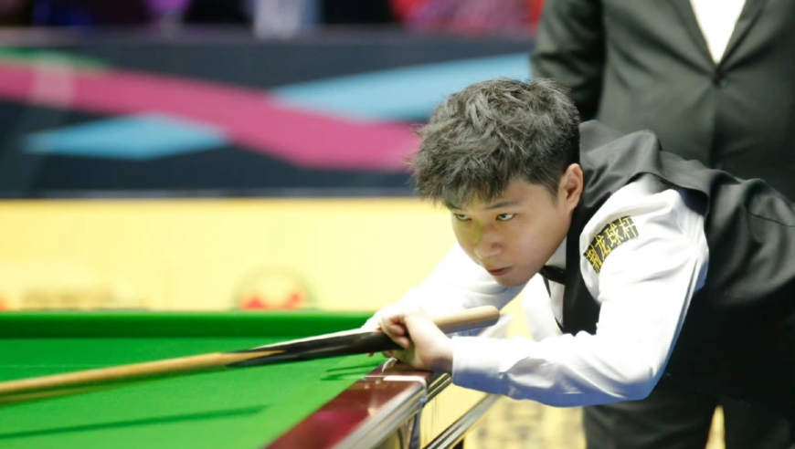 吴宜泽力克赵心童，生涯第三次进排名赛决赛