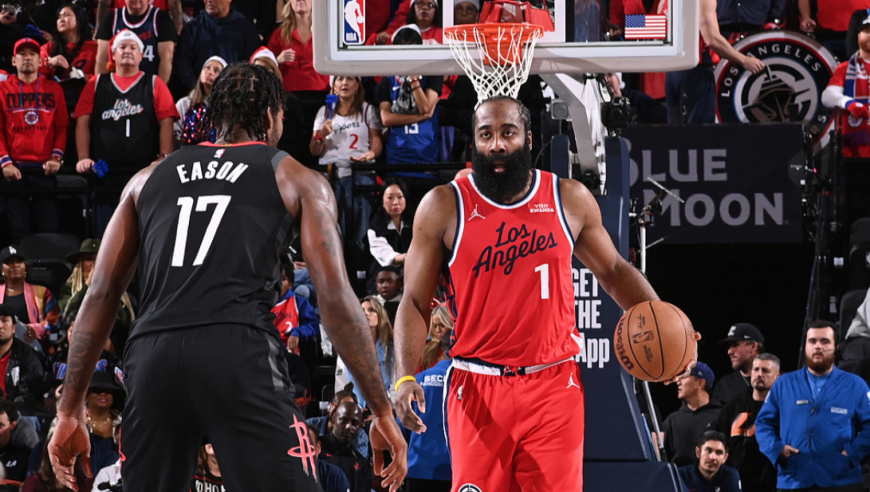 投降了！小卡哈登末节100秒联手10分打穿火箭 乌度卡换下主力放弃