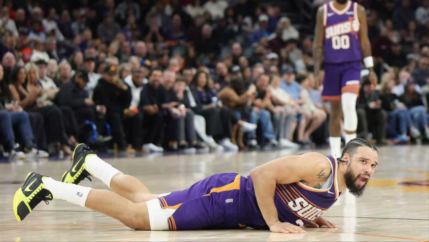 狄龙24+7拳打库里上演恶犯名场面 上半场20分关键时刻险毁球队