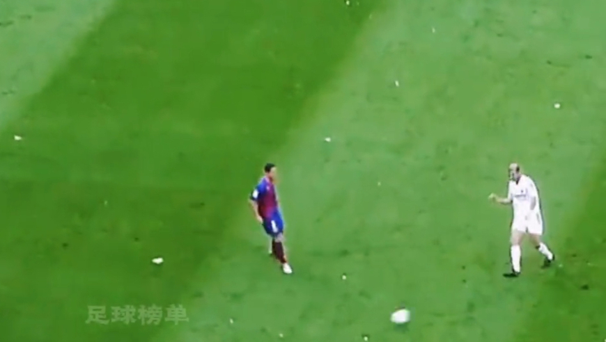 体坛记忆｜这才叫足球！足坛十大暴力超车生吃名场面，你觉得哪个最燃？