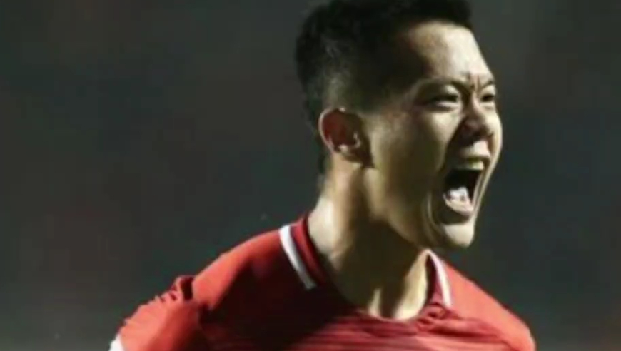 潘谈国足 | U23国足里，有两位著名福将的压阵，一个教定位球，一个教头球