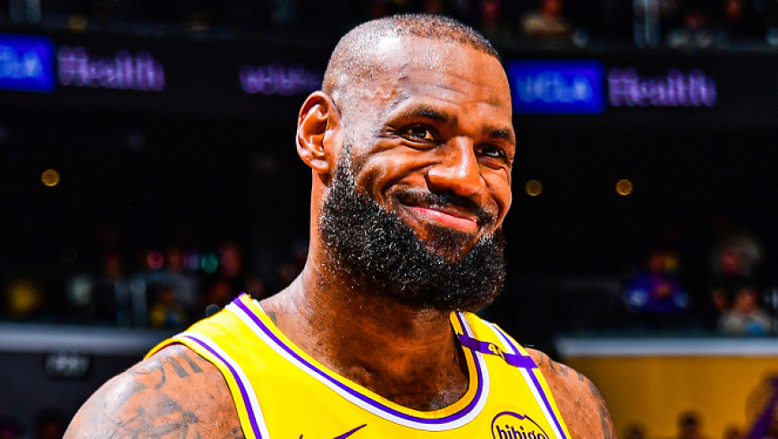 12胜0负！20胜1负！东契奇联盟第1，老詹迎来神级里程碑