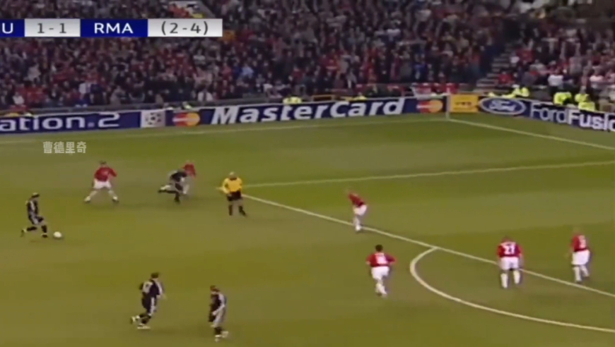 体坛记忆｜03年欧冠淘汰赛，罗纳尔多巅峰之战，大演帽子戏法