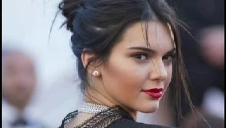 体坛记忆｜离开卡戴珊，人人变乔丹，传说中的卡戴珊魔咒！你觉得卡戴珊家族里哪个女人最强？