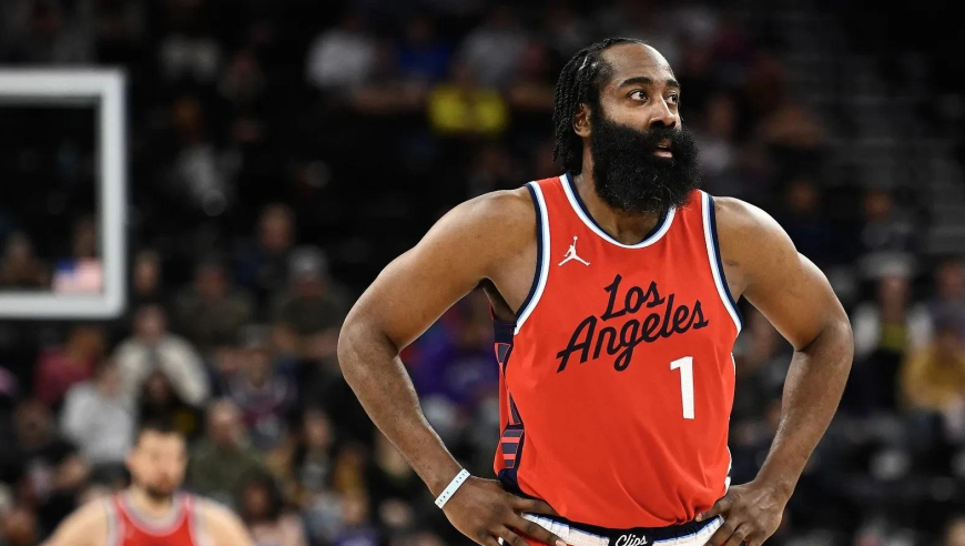 哈登超神时刻！最后5分钟18分+最后8秒连拿6分+差点高难绝平