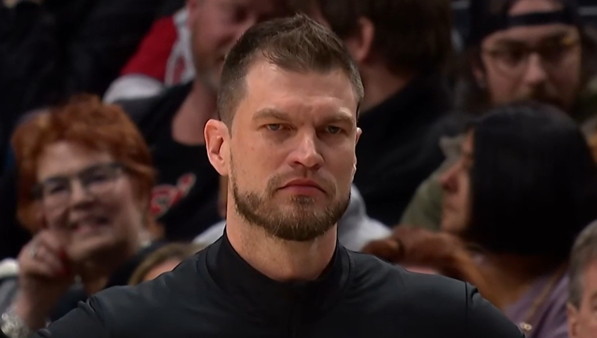 杨瀚森16中14，狂轰31+8+3！创3项生涯新高，加盟开拓者真涨球了