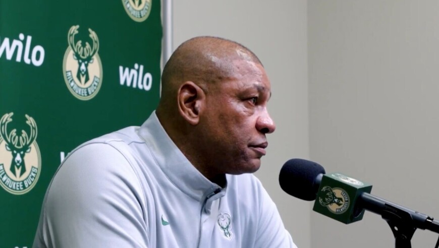 输32分！里弗斯：爵士为了帮忙轮休了所有人，我们还是赢不了