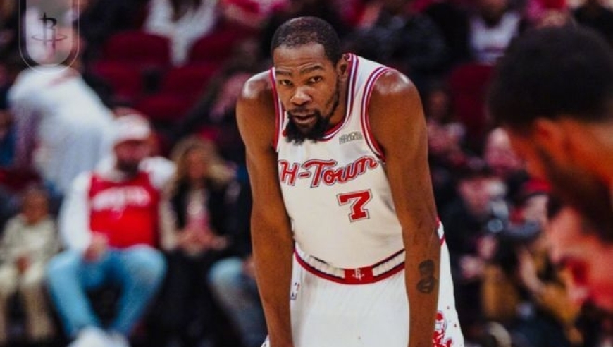 杜兰特超传奇独享历史第6，小贾32分阿门20+8+6，火箭复仇西部倒1