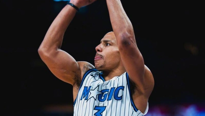 状元缺阵贝恩砍37分，吉迪22+9+6+8失误，魔术15分逆转送公牛4连败