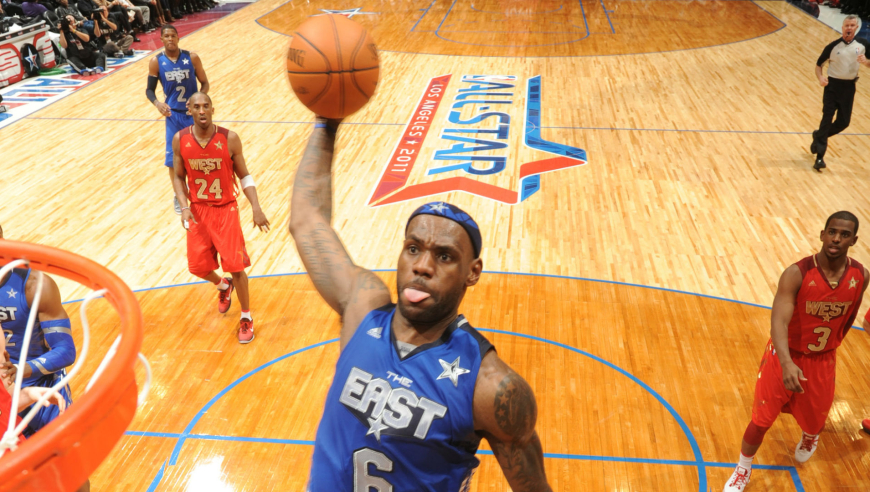 詹姆斯连续21年全明星首发纪录中断！回顾巅峰老詹全明星那些暴扣