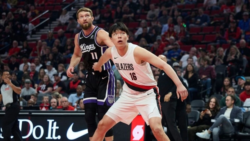 杨瀚森杀疯了，打爆小萨狂轰生涯新高！“杨疯狂”席卷全美！