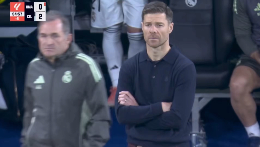 阿隆索石化！多角度看皇马补时丢第二球，库尔图瓦被戏耍姆巴佩黑脸