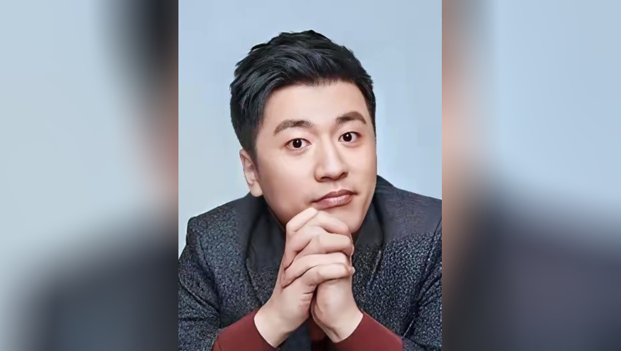 愿天堂也有足球！张雪峰：我看球时，米兰是欧洲最强的