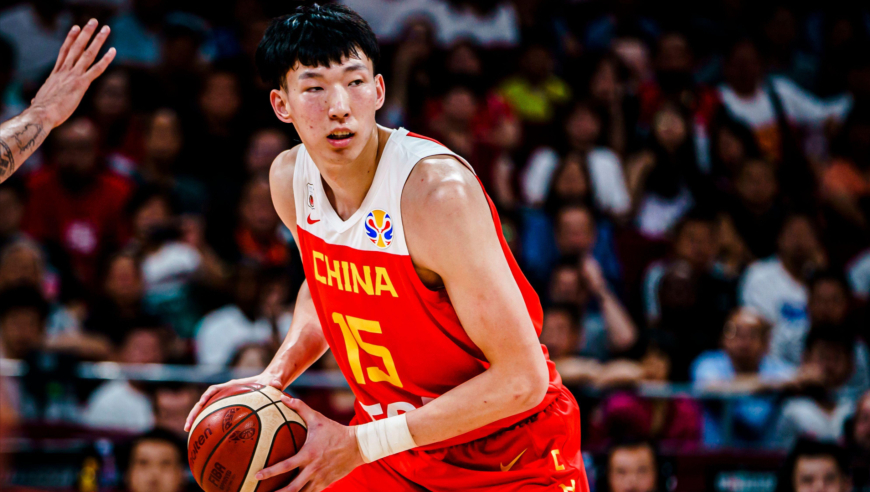 周琦不是独木难支，而是输球“毒瘤”，他已不适合现在的中国男篮