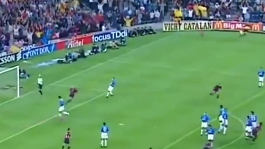 体坛记忆｜里瓦尔多十大逆天世界波，目光所及之处皆是射程