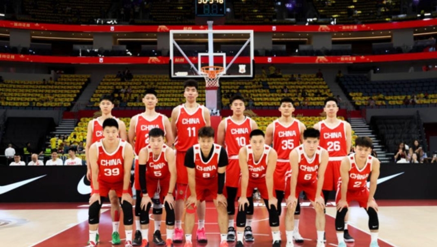 新一轮大调整！中国篮球队宣布两人离队，或预示更多人将出局