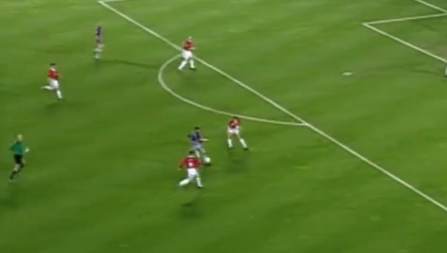 体坛记忆｜诺坎普奇迹！1999年欧冠决赛，曼联加时3分钟2球逆转拜仁！