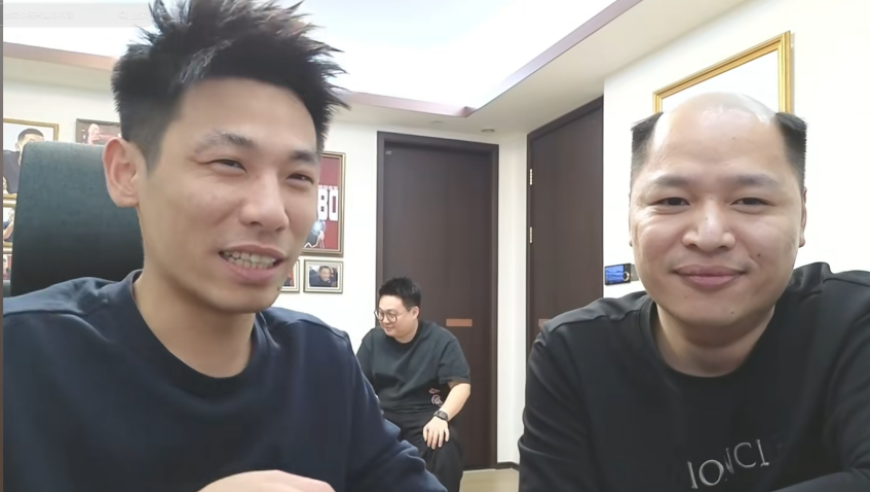 旭旭宝宝老王彻底坐不住了，自证清白，第一力劈问世，给宝哥气死了