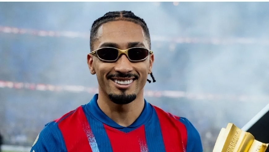 当今足坛最出色的十大边锋！拜仁双边锋上榜！谁是现役最强边锋？