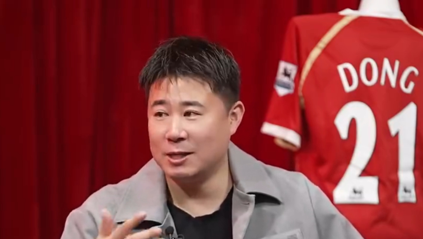 骇人听闻！董方卓爆料：曼联前队友一夜叫五百个女孩 全是模特级别