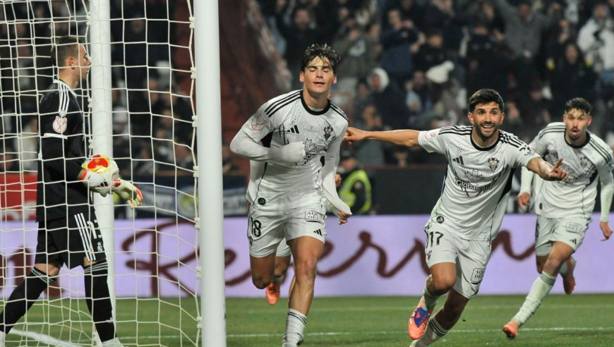 爆大冷！第94分钟绝杀，皇马轰然倒下，耻辱出局