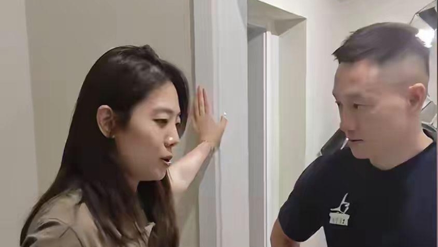 杨威自曝儿子突然失联！手机电脑等设备全部被没收，夫妇俩差点失控