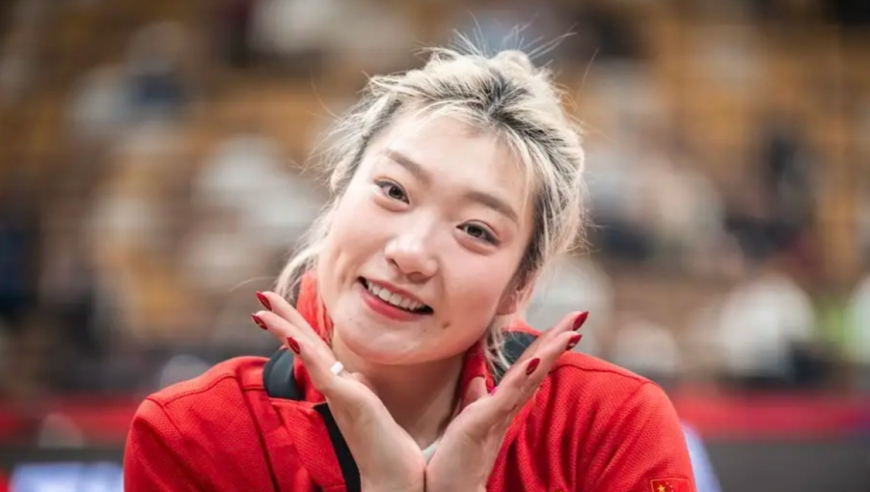 李梦位置由她顶替！全队命中三分最多，WCBA票王成女篮锋线最大惊喜