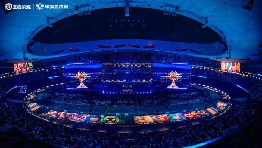 九年跋涉，一朝登顶：三代KPL选手，共赴鸟巢巅峰之约