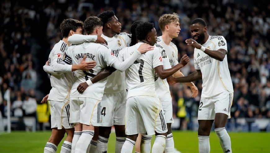 4:1！不惧姆巴佩缺席 熊皇点射双响 皇马8连胜 反超巴萨登顶