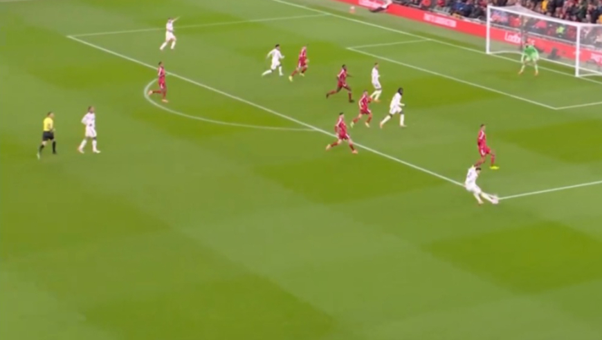 利物浦击败阿斯顿维拉 终止连败