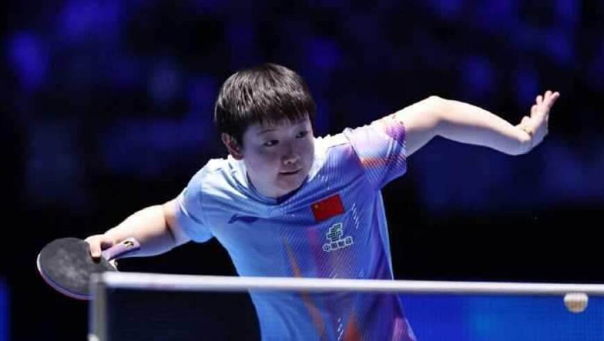 孙颖莎谈决胜局争议分：裁判判给了曼昱是比赛一部分 但我坚定相信自己