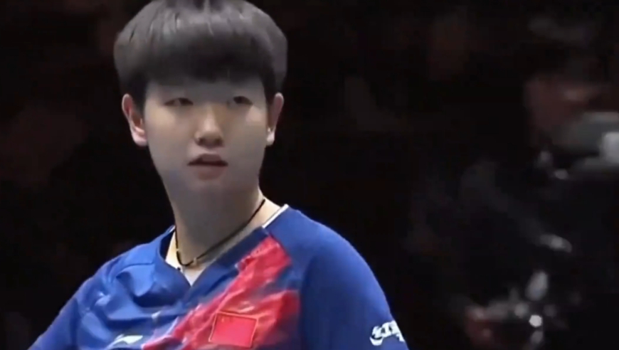 临危受命！孙颖莎逆转伊藤美诚，打碎日本队主场夺冠梦想｜体坛记忆