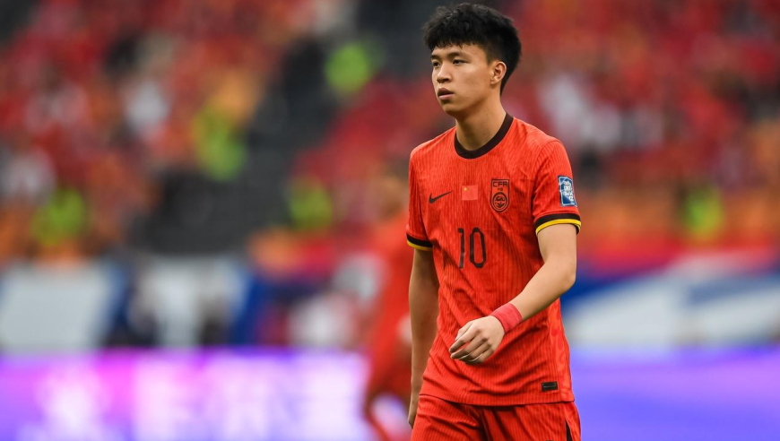 U23国足进攻支点！王钰栋vs澳洲个人集锦：策动进球+强突险造点