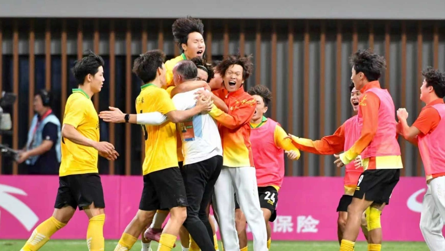 点球大战胜出！全运会湖北击败广东夺队史首冠，90分钟世界波绝平