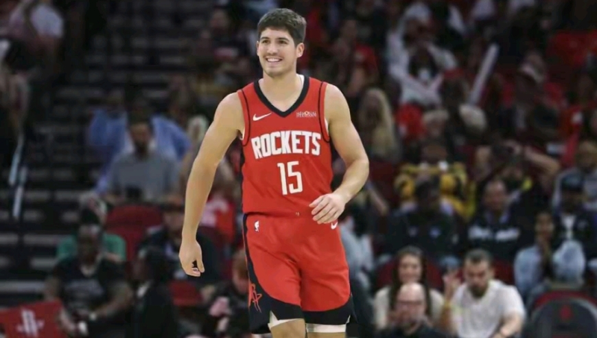 火箭版库里！谢泼德关键时刻大爆发收割比赛，真是太好用了