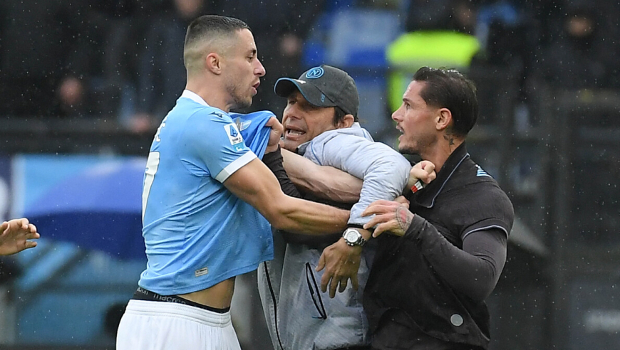 打起来了！回看意甲6分钟三红牌：揪衣服对喷乱成一片，孔蒂忙劝架